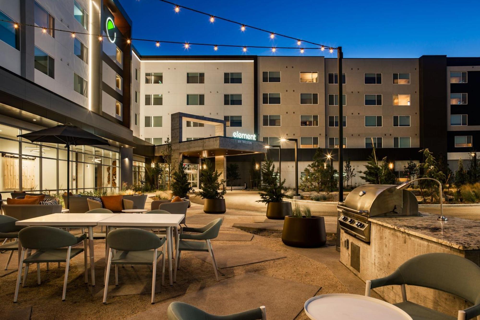 Element Reno Experience District Hotel Exterior foto